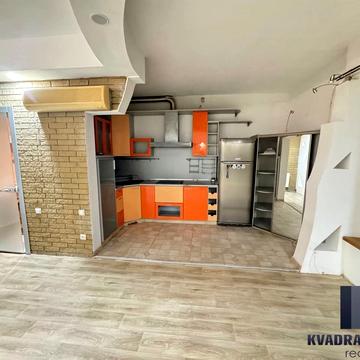 Південна, 16