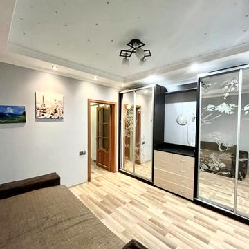 Ореста Васкула вул., 8