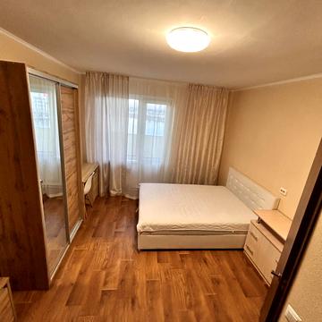 Ревуцького вул., 54