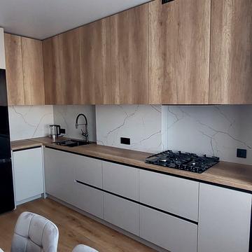 Короля Данила вул., 48