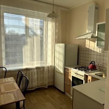 Михайла Стельмаха вул., 7/2