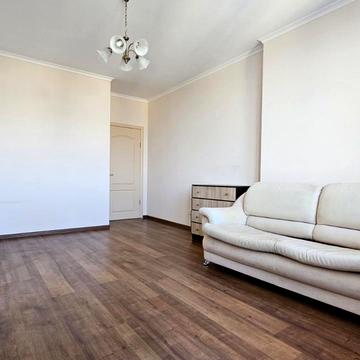 Ревуцького вул., 7-В