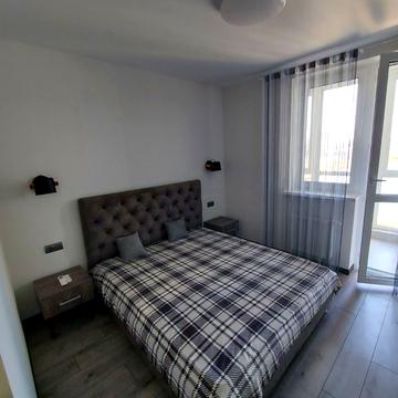 Ревуцького вул., 40-В