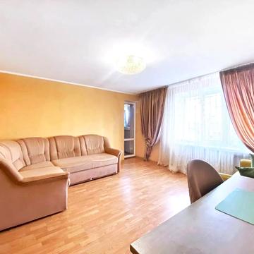 Василя Макуха вул. (Червонопартизанська), 3