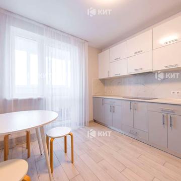 Козакевича вул., 25