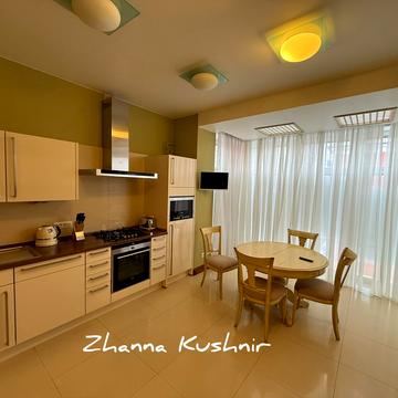 Успенська вул. (Чичерина), 2а