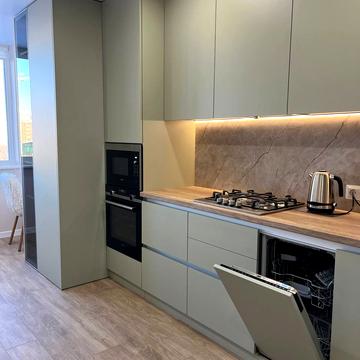 Карла Мікльоша вул., 19