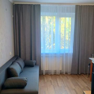 Добровольців пров., 10