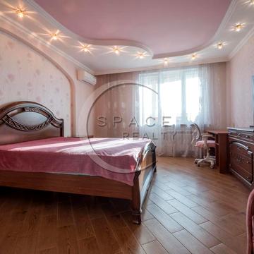 Миколи Руденка бульв. (Кольцова), 14-Ж