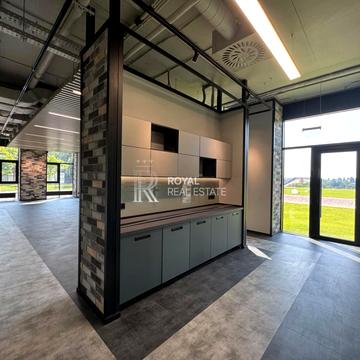 Академіка Книшова вул. (Амурська), 6