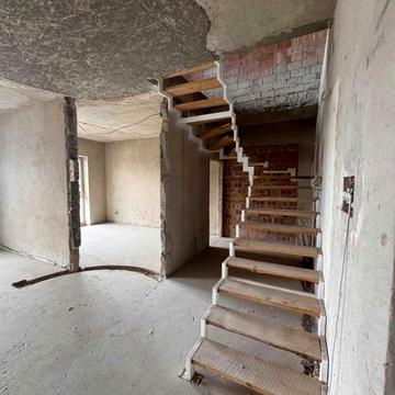 Околична вул., 10