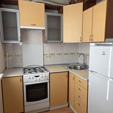 Валентинівська вул. (Блюхера), 42