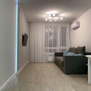 Зарічна вул., 2 к2