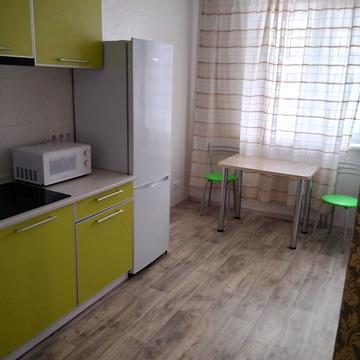 Качанівська вул., 17