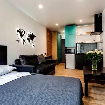 Новознесенська вул., 76