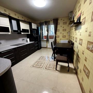 Михайла Максимовича вул. (Онуфрія Трутенка), 7