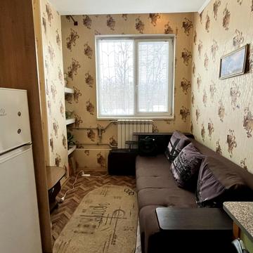 Миру вул., 90