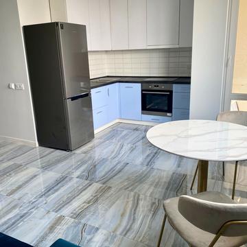 Юнацька вул., 6