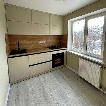 Отакара Яроша вул., 5