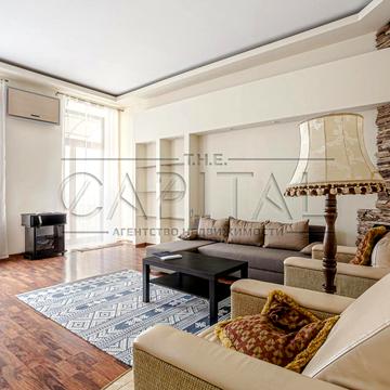 Велика Васильківська вул. (Червоноармійська), 23