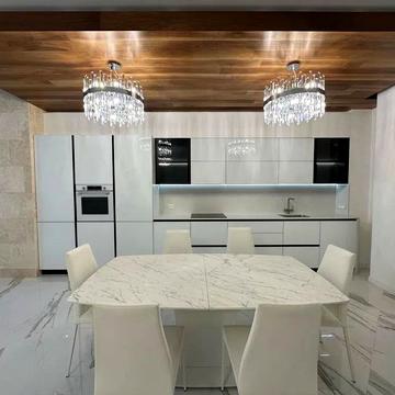 Лесі Українки бульв., 19