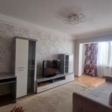 Юрія Шумського вул., 8-А