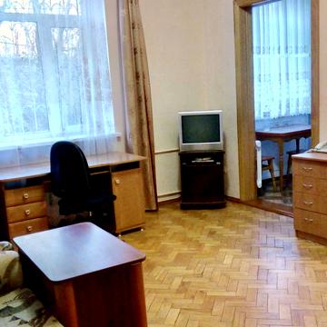 Алли Горської пров. (Чеслава Бєлінського), 10