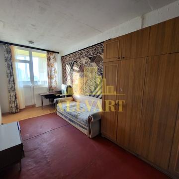 Лобачевського пров., 7