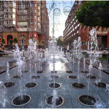 Південна вул., 2Б