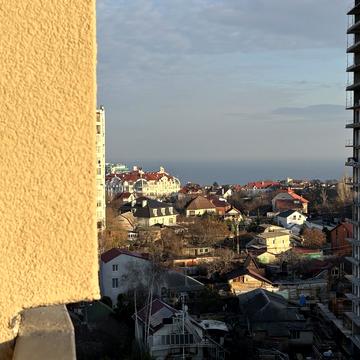 Полуничний пров., 24