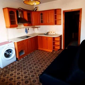 Драгоманова вул., 14