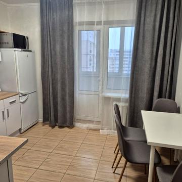 Олени Пчілки вул., 2-Б