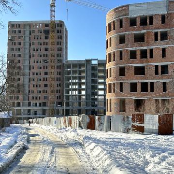 Івана Миколайчука вул., 38