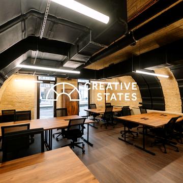 Князів Острозьких вул. (Московська), 1