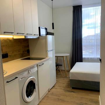 Столичне шосе, 1