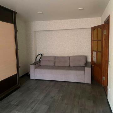 Інститутська вул., 14/1