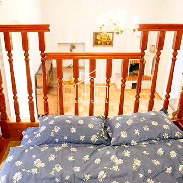 Ринок пл., 26