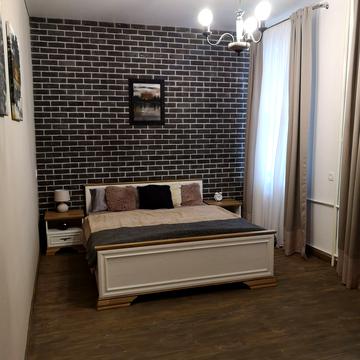 Миколи Гоголя вул., 1