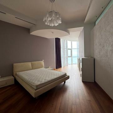 Гетьмана Сагайдачного бульв. (Лідерсівський), 5