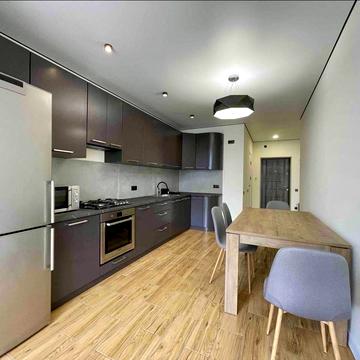 Княгинин вул., (Будинок 5)