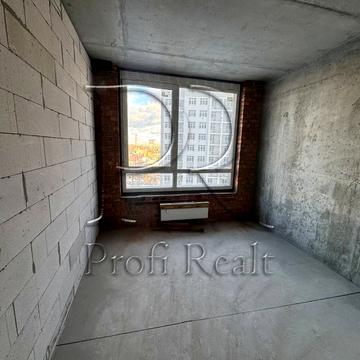 Причальна вул., 14