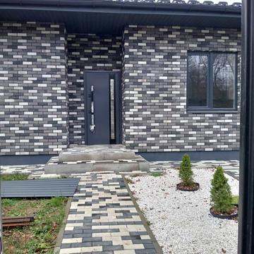 Володимирська вул.