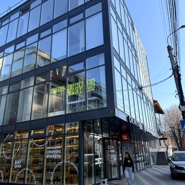 Грушевського вул., 51