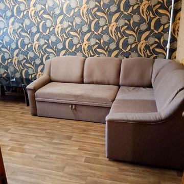 Ювілейний просп. (), 44