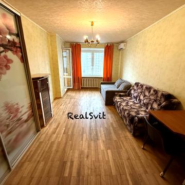 Петра Григоренка просп., 12