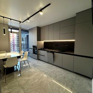 Юліана Пелеша вул., 3