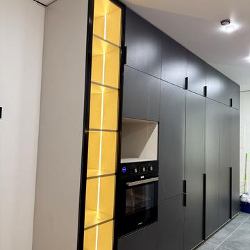 Соборна вул., (Будинок 6)