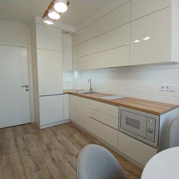 Виговського вул. (Суворова), 2-Д/4