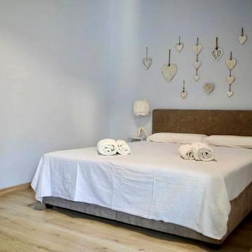 Генерала Петра Григоренка пл. (Перемоги), 4