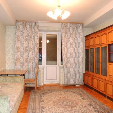 Миколи Міхновського бульв. (Дружби народів), 17/5